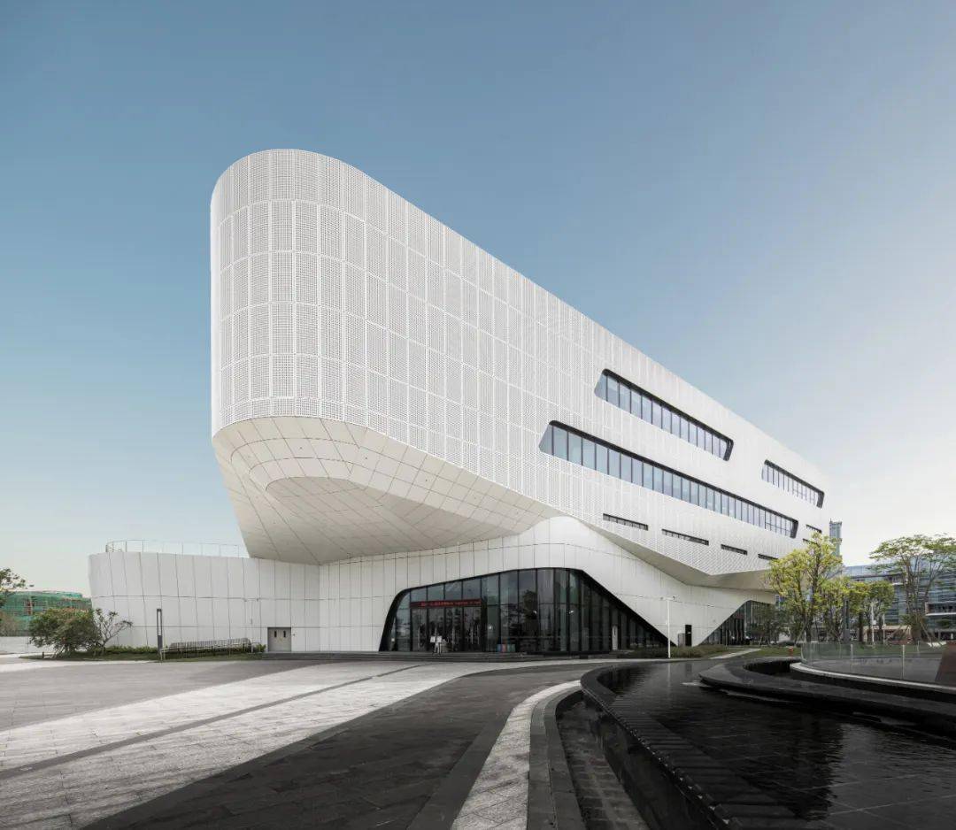 珠海图书馆(珠海图书馆营业时间)